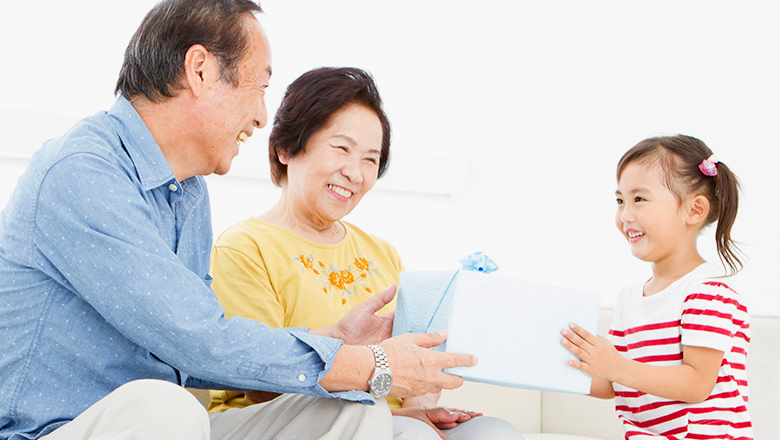 お孫さんへ財産を渡すなら、生前贈与がおすすめ