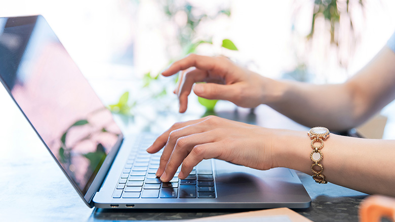 「国外財産調書」との関係